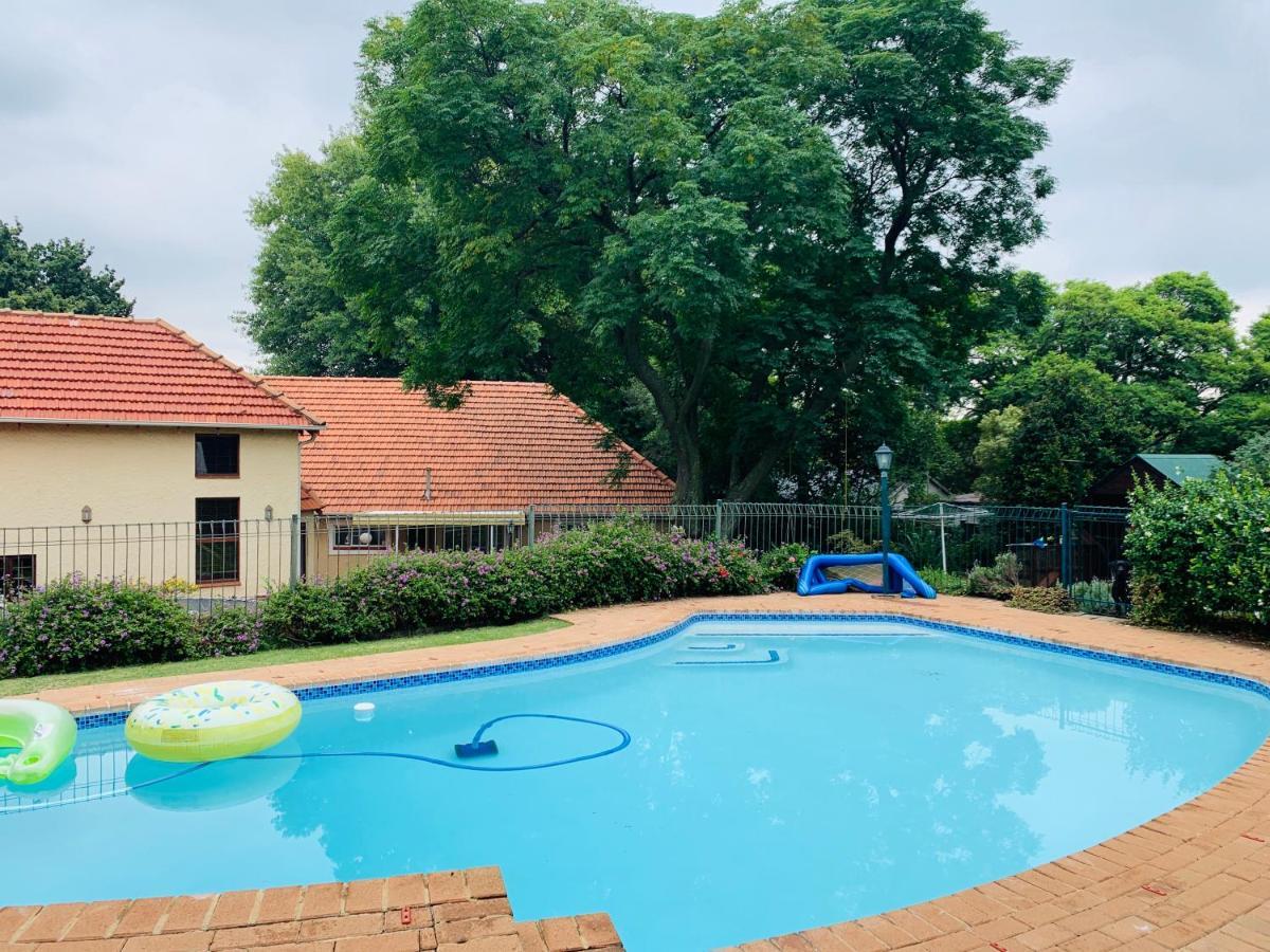 The Lancaster Johannesburg Exterior photo